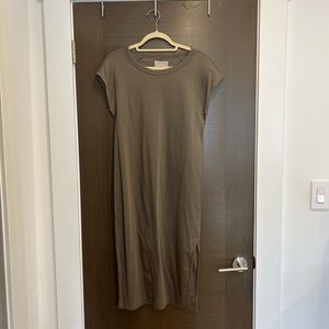 Everlane Maxi Dress